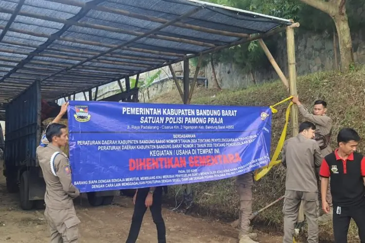 Bau Menyengat Sampah Imbas TPS Tak Berizin, RSUD Lembang Pindahkan Sejumlah Ruang Pelayanan