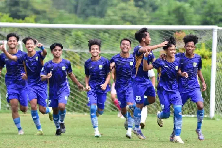 Perjalanan Emas Rhaka dan Nazriel: Dua Bintang Muda Akademi Persib yang Antar Timnas U17 Indonesia ke Piala Dunia U17 2025