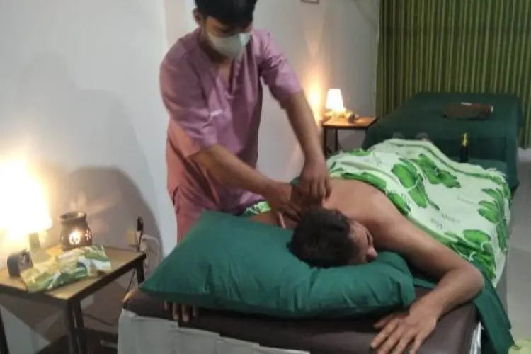 Ramaikan Tempat Pijat di Bandung, Mahkota Family Massage Hadir dengan Fasilitas Mumpuni