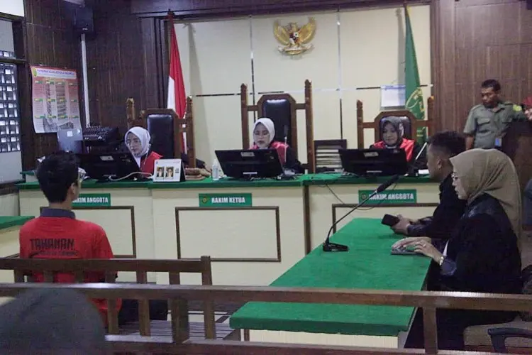 Awalnya Yakin Bebas, Ternyata Hakim Vonis Kirim Armor Toreador 4,5 Tahun ke Penjara