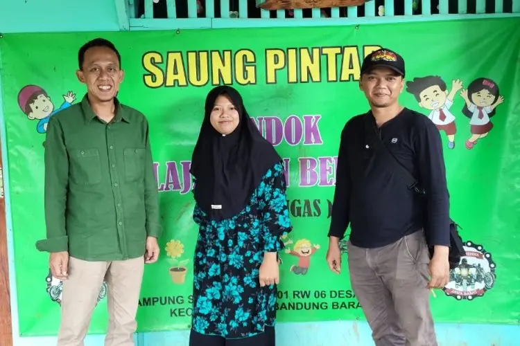 Sosok Srikandi Tangguh Pendiri Saung Pintar , Rina Susanti Tetap Berjuang Meski dalam Keterbatasan