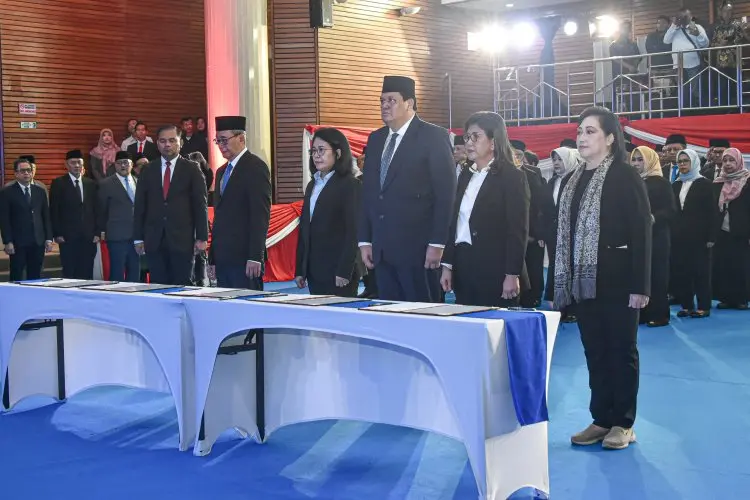 Menteri LH/Kepala BPLH Hanif Faisol Lantik 43 Pejabat Pimpinan Tinggi Pratama