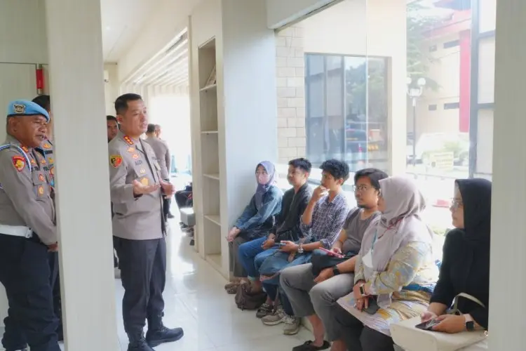 Kombes Pol Aldi Subartono Tinjau Pelayanan Publik di Mapolresta Bandung