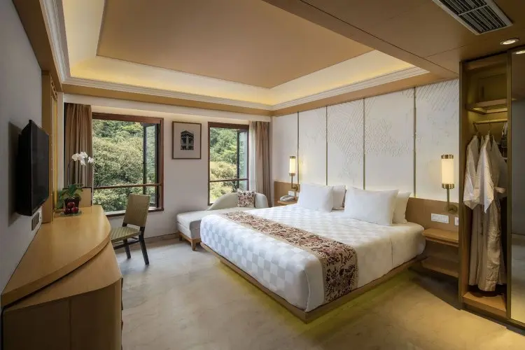 7 Rekomendasi Hotel di Bandung untuk Menginap Saat Tahun Baru Imlek 2025