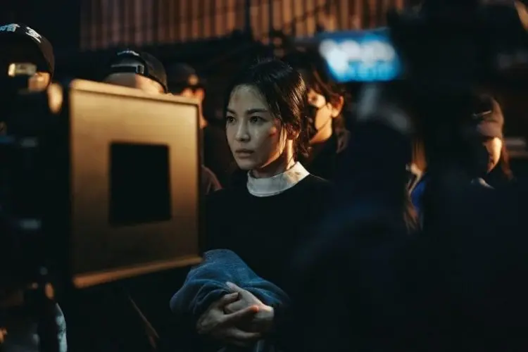 Jauh Lampaui Song Joong Ki, Film Baru Song Hye Kyo 'Dark Nuns' Pecahkan Rekor Bioskop