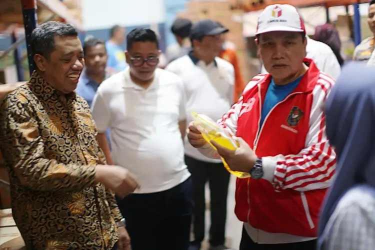 Minyak Goreng Kita Langka dan Naik Harganya, Penjabat Bupati Bogor Sidak ke Distributor