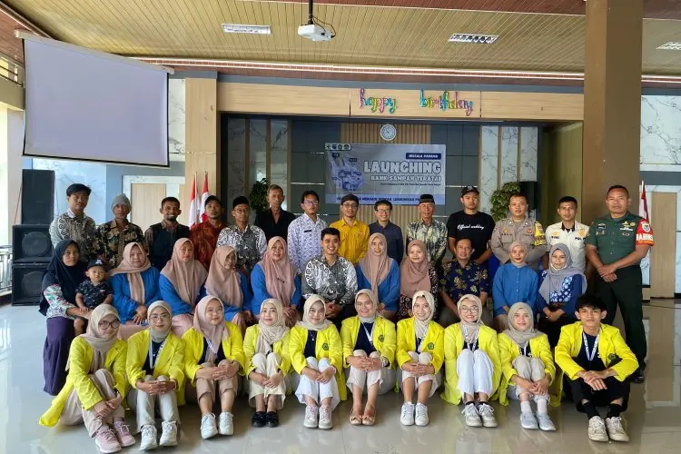 Mahasiswa PBL Kesmas UNSIL Bentuk Bank Sampah untuk Atasi ISPA