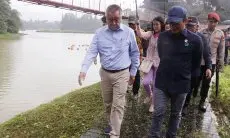 Berkurang 24 Hektare, Hanif Faisol Nurofiq Tinjau Danau Lido