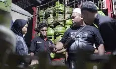Empat Hari Ditunggu, 180 Tabung Gas 'Melon' Habis Dibeli Kurang dari Satu Jam