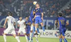 Dihuni Pemain Tua, Persib Bandung Siapkan Peremajaan Musim Depan