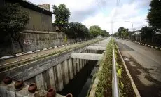 Bantu Kurangi Potensi Banjir Gedebage, Pj Wali Kota Bandung Resmikan Kolam Rentensi