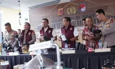 Polisi Ungkap  Operasional Laboratorium Terselubung Tembakau Sintetis Terbesar di Jawa Barat