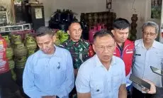 Hery Antasari Sidak Penjualan Gas Melon di Kota Bogor, Masyarakat Bisa Kembali Mendapatkan Secara Normal