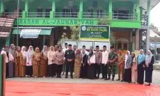 PJ Bupati Cirebon Kunjungi Pesantren Al-Jauhariyah, Berikan Motivasi kepada Santri