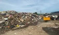 Gunungan Sampah Liar Menumpuk di Kantor UPT Kebersihan KBB, Pengelola Ajukan Penambahan Kuota Pembuangan ke TPA Sarimukti