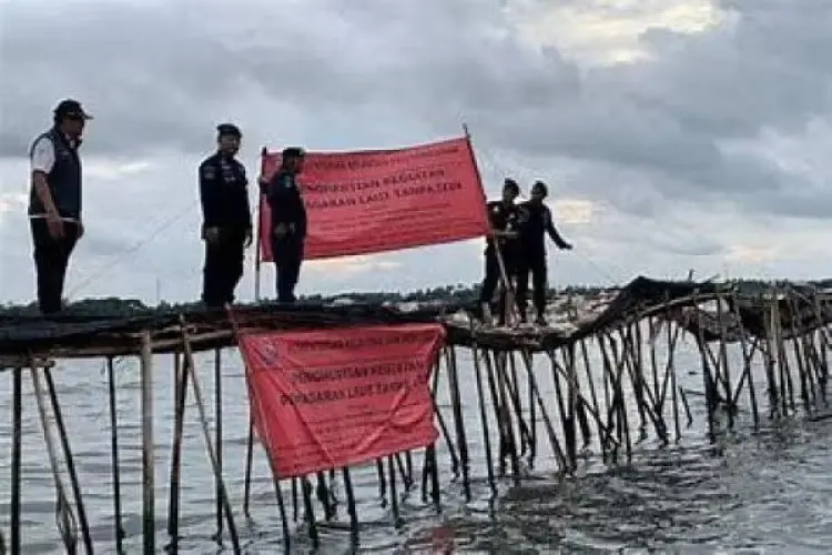 Pj Bupati Subang Minta BPN Telusuri Terbitnya Ratusan SHM di Laut Subang