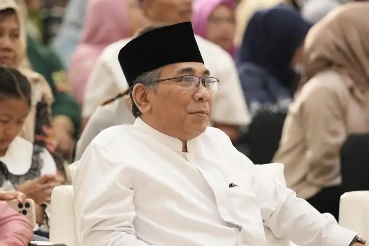 Polemik Memanas: Risalah Syuriah PBNU Minta Ketum Mundur, Yahya Staquf Beri Klarifikasi Tegas