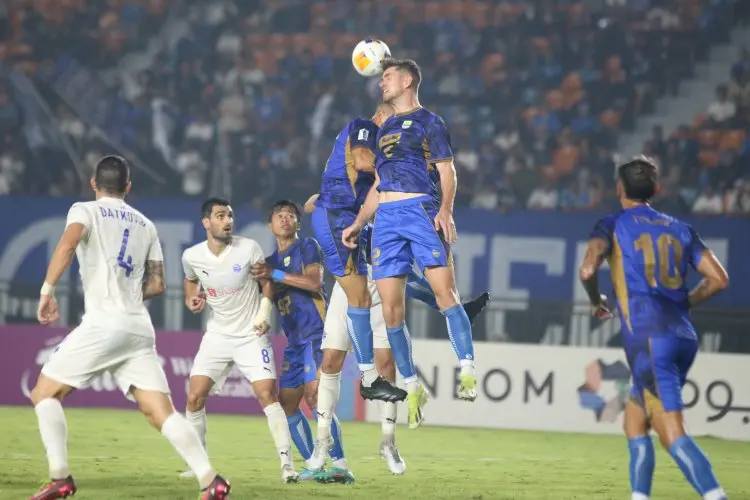 Dihuni Pemain Tua, Persib Bandung Siapkan Peremajaan Musim Depan
