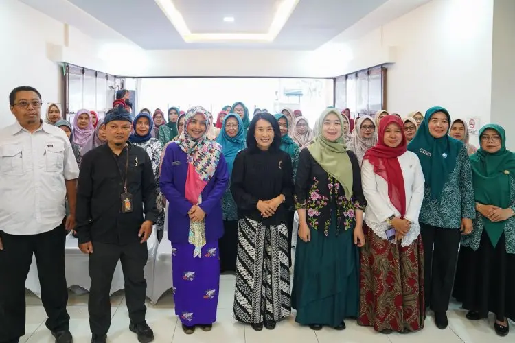 Temukan Kontaminasi Bakteri dalam Air Minum yang Dikonsumsi Masyarakat, Jiva Svastha Nusantara dan IAKMI Kota Bandung Kampanyekan Kesehatan Dimulai dari Air Bersih