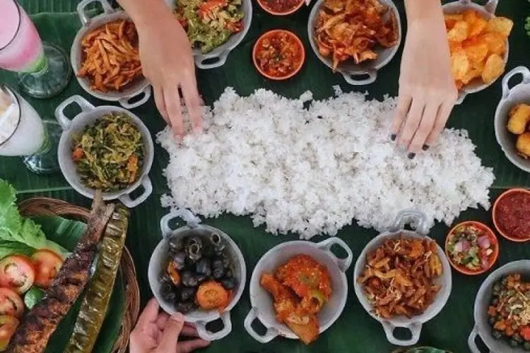 Munggahan: Tradisi Menyambut Ramadan dengan Kebersamaan dan Syukur