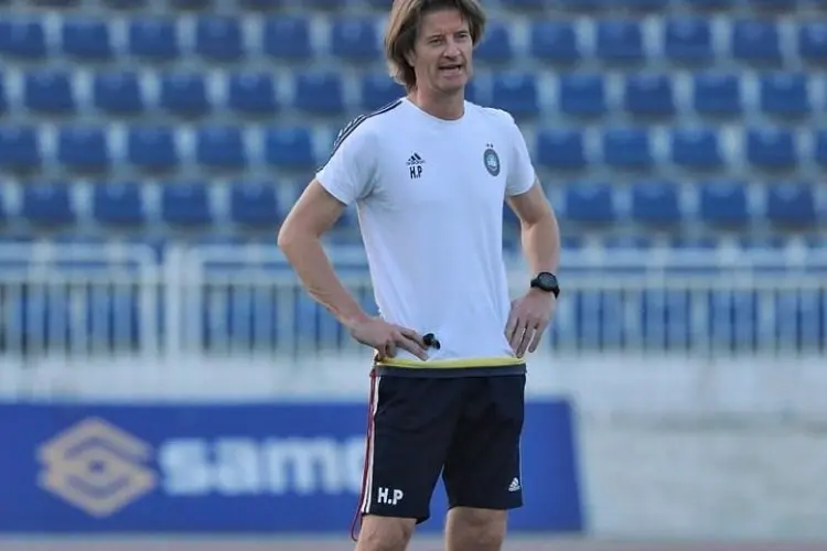Misi Pieter Huistra: Selamatkan PSS Sleman dari Jeratan Degradasi dalam 11 Laga Penentuan