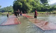 Tradisi Warga Desa Cijambu Sambut Ramadan, Bersih-bersih Sajadah dan Karpet di Sungai 