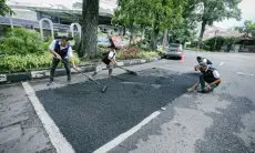Pemkot Bandung Gerak Cepat Tangani  400 Aduan Jalan Berlubang