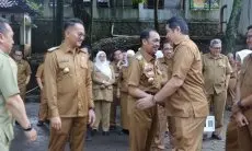 Komitmen Kerja Bersama, Ngatiyana Tak akan Jadikan Wakilnya sebagai 'Ban Serep'