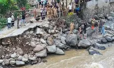 Camat Megamendung Beberkan Alasan Kenapa Jembatan Kopo Harus Dibangun dengan BTT