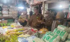 Disperindag KBB Temukan Minyakita Tak Sesuai Takaran di Pasar Tagog Padalarang