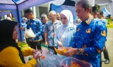 Dedie Borong Produk UMKM di Balkot Ramadhan Fest 2025