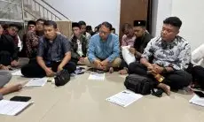 Cerita Perjuangan Guru Honorer di Bandung Barat, Tak Dilirik Pemda hingga Cari Jawaban ke Jakarta