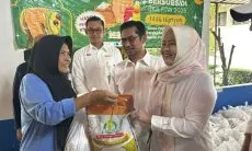 Pemprov Jabar Distribusikan 4.426 Paket Bahan Pokok Murah Dalam Program Opadi di Kota Bandung