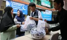 Kolaborasi Darul Hikam dan PT Pelindo Gelar Bazar Sembako di Sobat Aksi Ramadan 2025