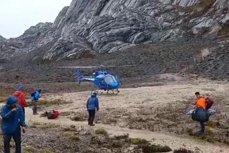 Daftar Pendaki yang Selamat dalam Insiden di Puncak Cartensz Pyramid