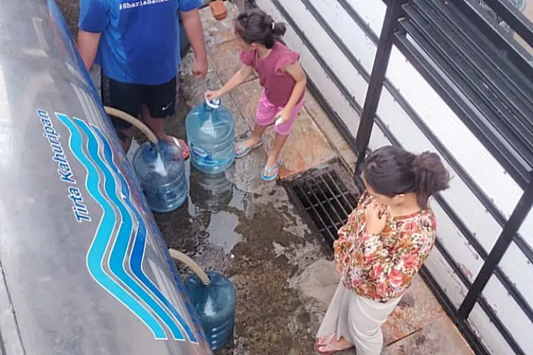 Hujan Ganggu Pelayanan, Perumda Air Minum Tirta Kahuripan Siapkan Bantuan Air Bersih ke Pelanggannya
