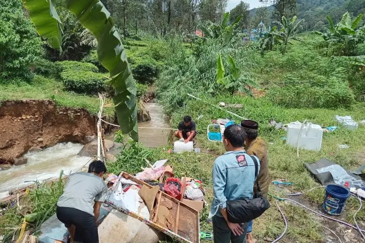 Miris, Kebun Teh Beralih Fungsi, Kampung Ini Dilanda Banjir Bandang
