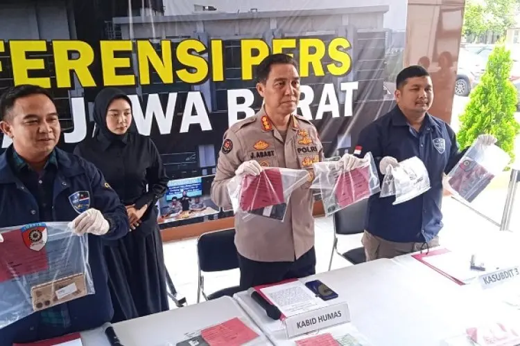 Siber Polda Jabar Bongkar Agensi Layanan Seksual