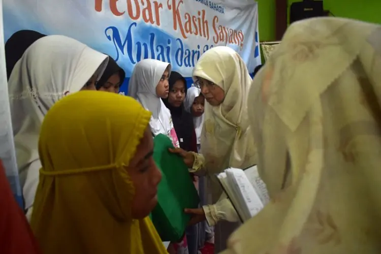 Forum Puspa Kota Bandung Isi Ramadan dengan Berbagi Kasih dan Bina Keluarga