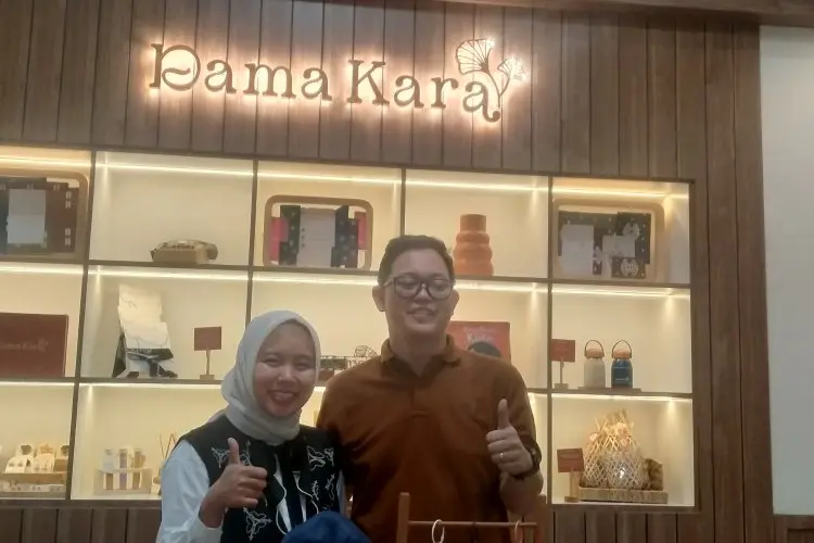 Rumah Dama Kara Sukses Membantu Penyandang Disabilitas untuk Berkarya dan Mandiri Melalui Batik