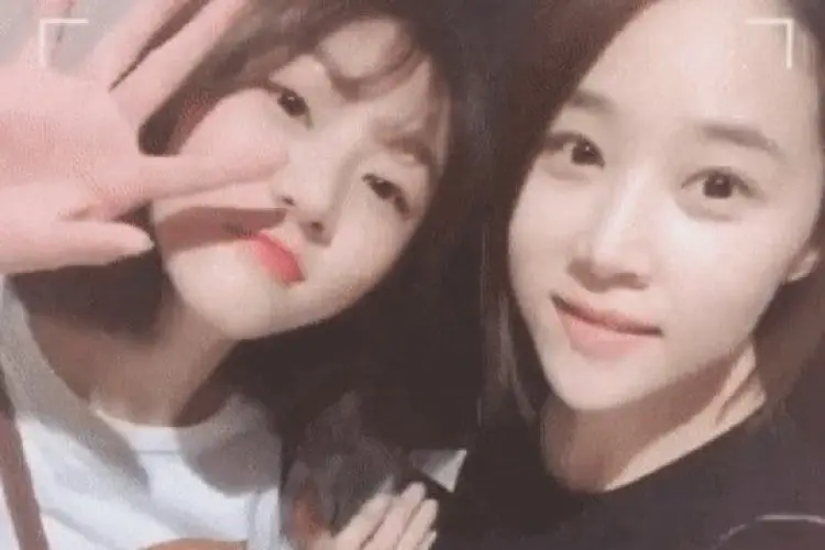 Agensi Kim Soo Hyun Buka Suara, Ibunda Kim Sae Ron Justru Tak Akan Rilis Foto Lagi?