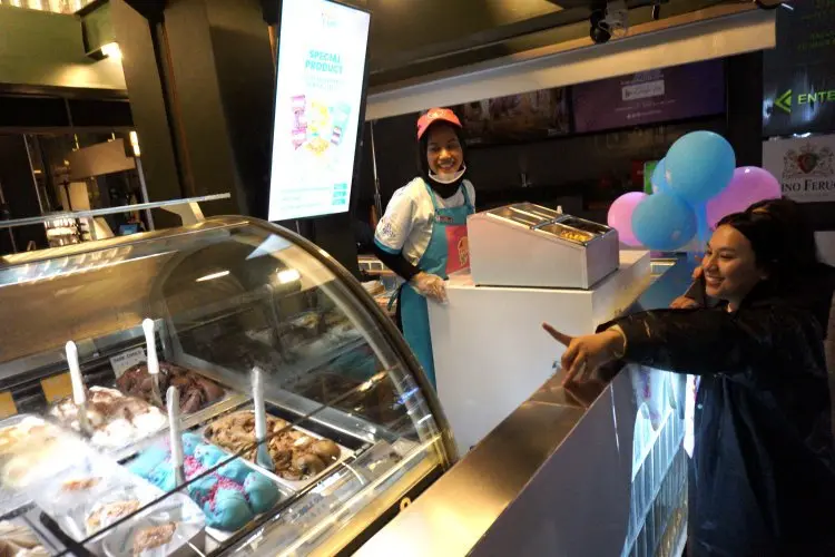 FOTO: Outlet Terbaru Let's Go Gelato Di Braga