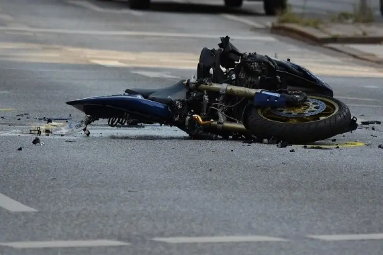 Dihantam Truk Tronton, Seorang Pengendara Motor Tewas di Jalan Raya Purwakarta KBB