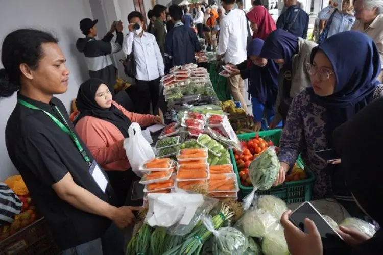 FOTO: Gelar Produk Pasar Tani Ramadan