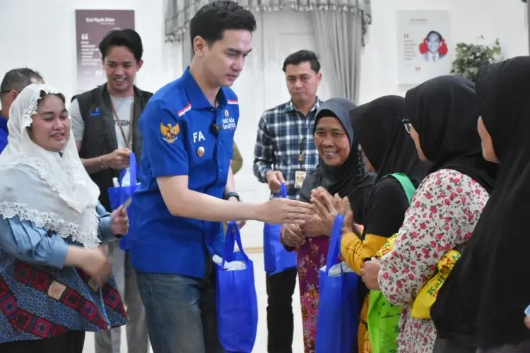 Wabup Buka Bazar Tebus Murah TerdePAN