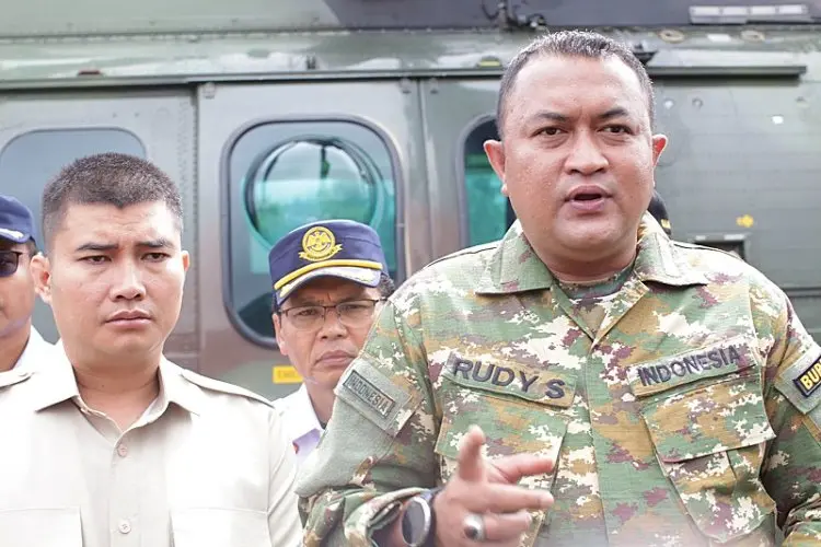 Ditemani Sastra Winara, Bupati Rudy Susmanto Tinjau Jalan dan Potensi Kemacetan Lalu Lintas
