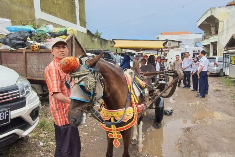 Dishub Jabar Klaim, Kompensasi Libur Angkot, Delman dan Becak Selama Natal 2025 Berjalan Lancar 