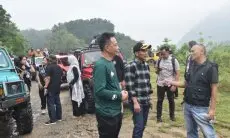 Maksimalkan Potensi Pariwisata, Wabup Cirebon Buka Festival Jeep Adventure Batu Lawang.