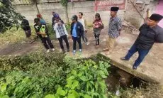 Tak Kunjung Diperhatikan Pemerintahan KBB, Warga Terdampak Banjir di Kampung Cibeber Hilir Batujajar Geram