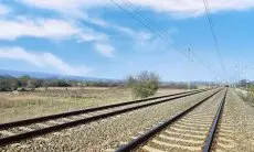 Amblas Akibat Tergerus Air, Jalur Rel Sukabumi-Cianjur Masih dalam Perbaikan